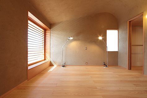 南部赤松（ナンブアカマツ）無垢フローリング　施工写真