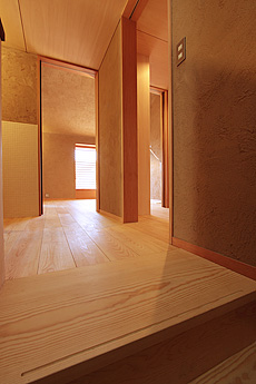 南部赤松（ナンブアカマツ）無垢フローリング　施工写真