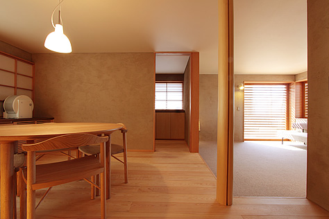 南部赤松（ナンブアカマツ）無垢フローリング　施工写真