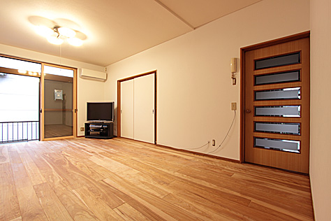 樺（カバ/バーチ）無垢フローリング　施工写真