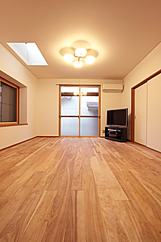 樺（カバ/バーチ）無垢フローリング　施工写真