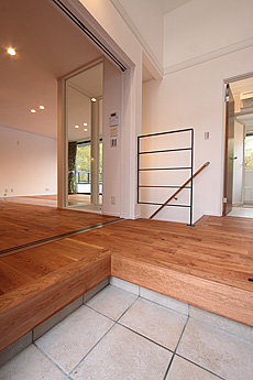 アメリカン・ブラックチェリー　無垢フローリング　施工写真