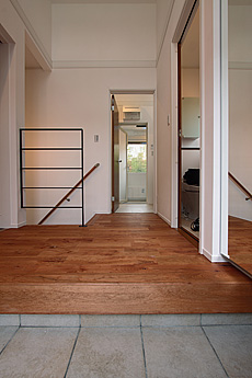 アメリカン・ブラックチェリー　無垢フローリング　施工写真