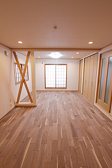 ブラックウォールナット　無垢フローリング　施工写真