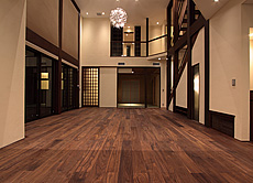 ブラックウォールナット　無垢フローリング　施工写真