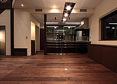 ブラックウォールナット　無垢フローリング　施工写真