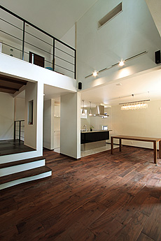 ブラックウォールナット　無垢フローリング　施工写真