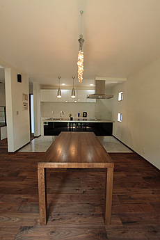 ブラックウォールナット　無垢フローリング　施工写真