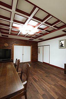 ブラックウォールナット　無垢フローリング　施工写真