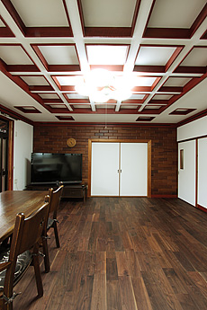 ブラックウォールナット　無垢フローリング　施工写真