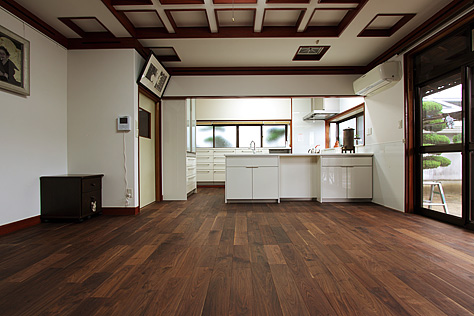 兵庫県姫路市 K様邸 ブラックウォールナット 無垢フローリング施工写真