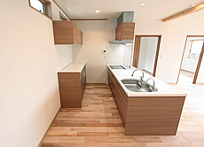 国産　椈（ブナ） 無垢フローリング　施工写真