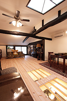 米松（ダグラスファー）　無垢フローリング　施工写真