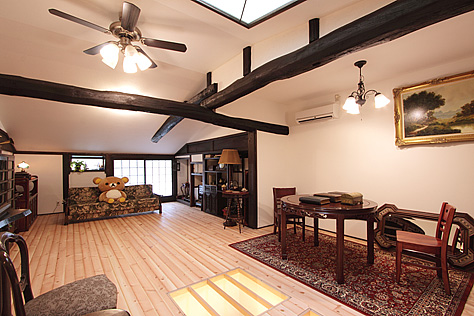 米松（ダグラスファー）　無垢フローリング　施工写真