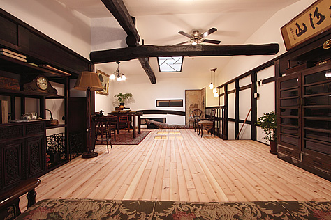 米松（ダグラスファー）　無垢フローリング　施工写真