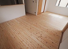 木曽桧（ひのき）　床暖房対応　無垢フローリング 施工写真