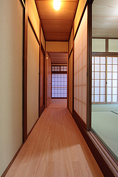 木曽桧（ひのき）　床暖房対応　無垢フローリング 施工写真