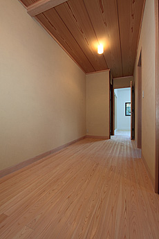 木曽桧（ひのき）　床暖房対応　無垢フローリング 施工写真