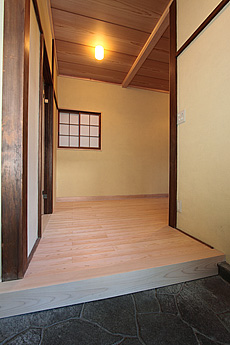 木曽桧（ひのき）　床暖房対応　無垢フローリング 施工写真