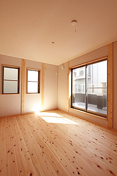 桧（ひのき）無垢フローリング　施工写真