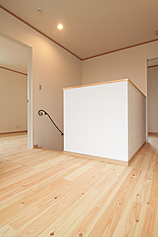 桧（ひのき）無垢フローリング　施工写真