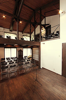 唐松（カラマツ）無垢羽目板 施工写真