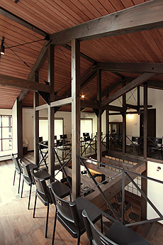 唐松（カラマツ）無垢羽目板 施工写真