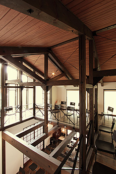 唐松（カラマツ）無垢羽目板 施工写真