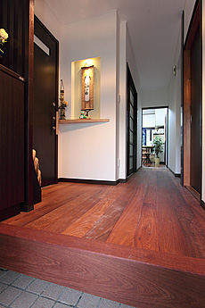 花梨（カリン）　無垢フローリング　施工写真