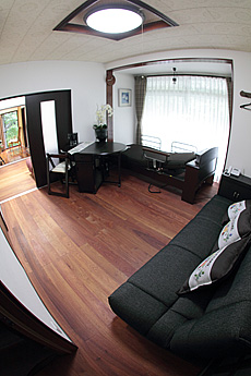 花梨（カリン）　無垢フローリング　施工写真