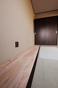 国産　欅（ケヤキ） 無垢フローリング　施工写真