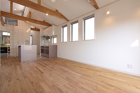 栗（くり） 無垢フローリング　施工写真