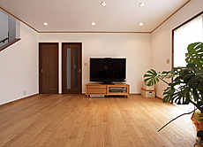 国産 栗（くり） 無垢フローリング　施工写真