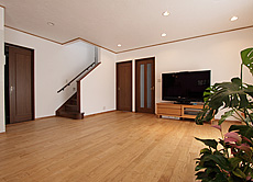 国産 栗（くり） 無垢フローリング 施工写真