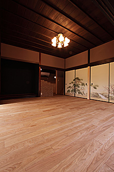 国産 栗（くり） 無垢フローリング　施工写真