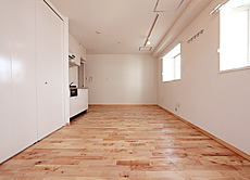ヨーロピアン・メープル（シカモア）無垢フローリング　施工写真