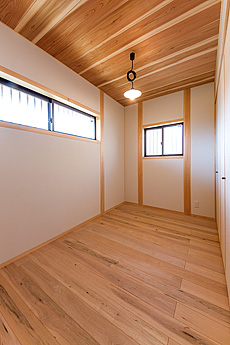 カエデ（メープル）無垢フローリング　施工写真