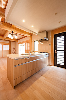 カエデ（メープル）無垢フローリング　施工写真