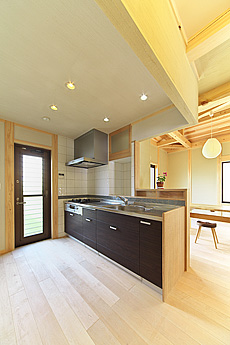 カエデ（メープル）無垢フローリング　施工写真