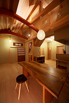 カエデ（メープル）無垢フローリング　施工写真