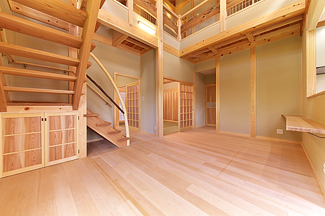 カエデ（メープル）無垢フローリング　施工写真