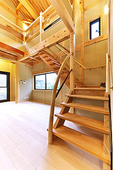 カエデ（メープル）無垢フローリング　施工写真