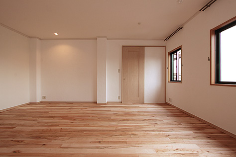 カエデ（メープル）無垢フローリング　施工写真