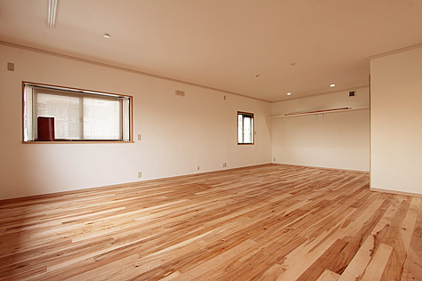 カエデ（メープル）無垢フローリング　施工写真