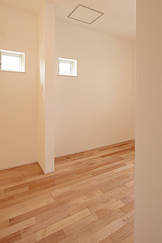 カエデ（メープル）無垢フローリング　施工写真