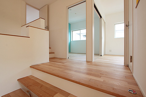 カエデ（メープル）無垢フローリング　施工写真