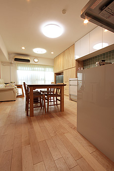 カエデ（メープル）無垢フローリング　施工写真