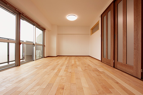 カエデ（メープル）無垢フローリング　施工写真