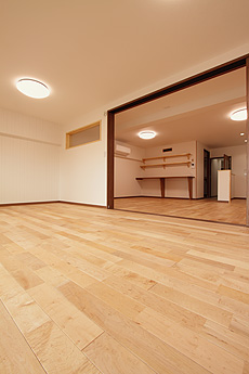 カエデ（メープル）無垢フローリング　施工写真