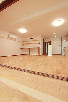 カエデ（メープル）無垢フローリング　施工写真